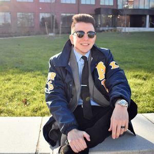 Meet your Posher, Agustin